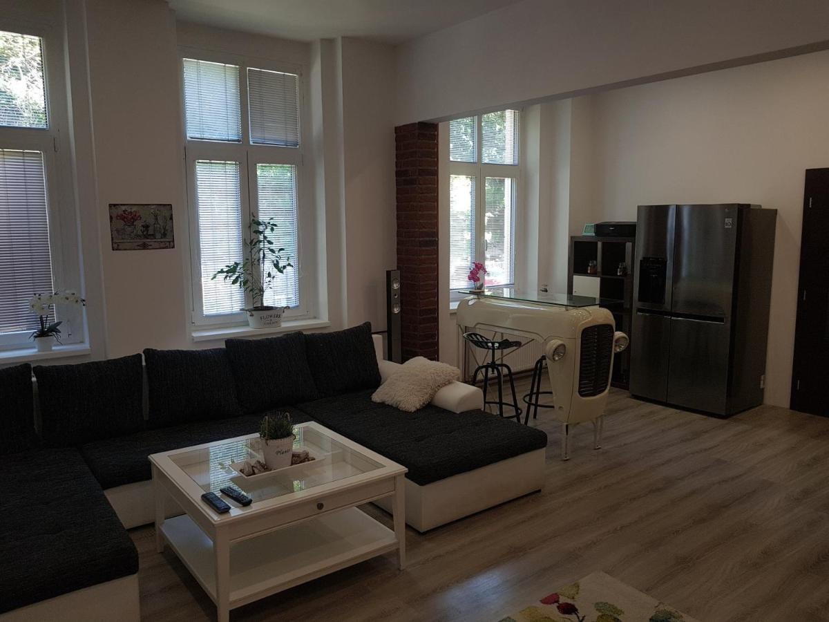 Apartman Karlovy Vary Exterior photo